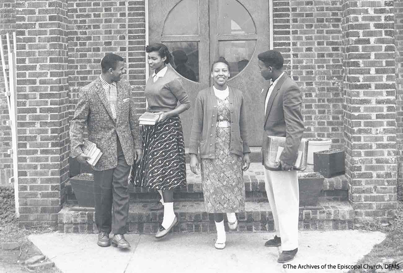 Okolona Students Outside The Library