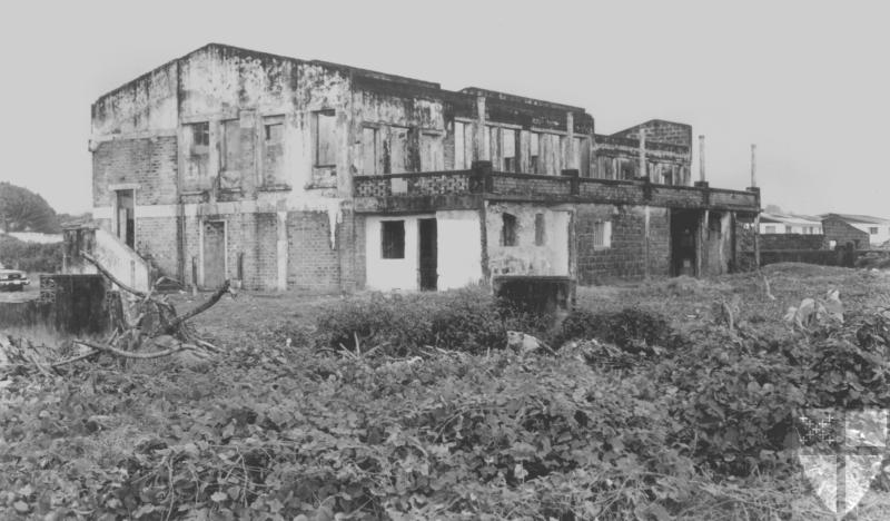 [Church buildings in Monro...]