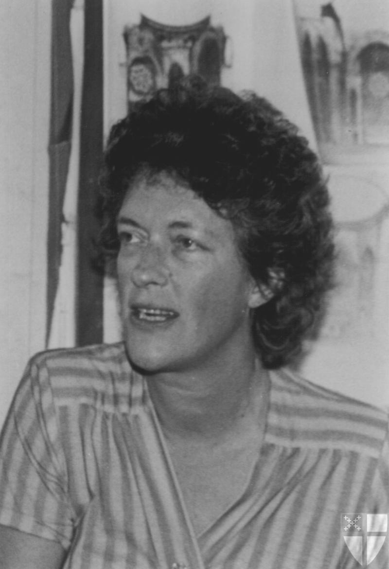 [Louisa Kennedy (#82171/4)...]