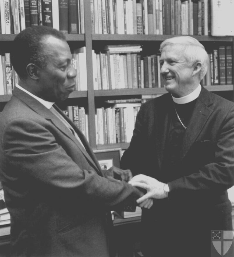 [Liberian Bishop Visits Ch...]
