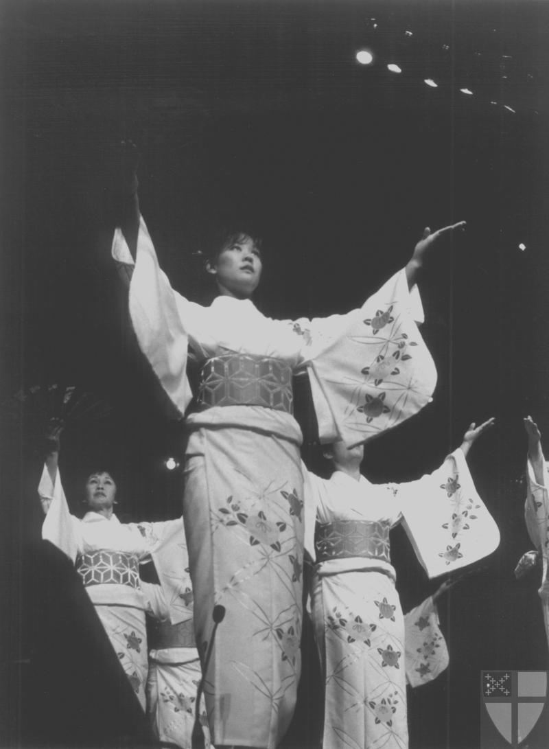 [Dancers Bring Oriental To...]