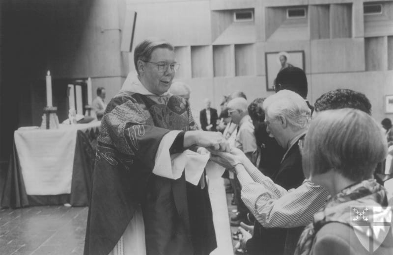 [Don Nickerson attends las...]
